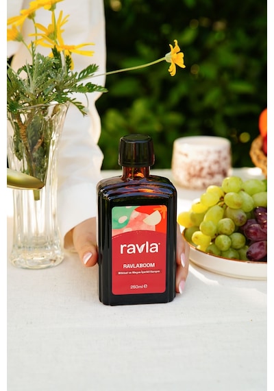 Ravlaboom Bitkisel Ve Meyve İçerikli Karışım - 250 Ml