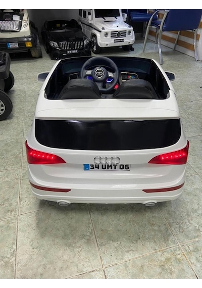 Öykü Bebek Dünyası Uzaktan Kumandalı Akülü Araba 437 Audi Jeep Beyaz