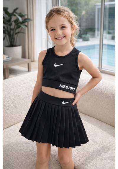 Uğur Bebe Kız Çocuk Siyah Crop Krop Mayo Takımı Şort Etekli Spor, Havuz & Deniz Uyumlu 1beden Büyük Alınız Siyah Siyah Uğur Bebe Kız Çocuk Siyah Crop Krop Mayo Takımı Şort Etekli Spor, Havuz & Deniz Uyumlu 1beden Büyük Alınız Siyah Siyah