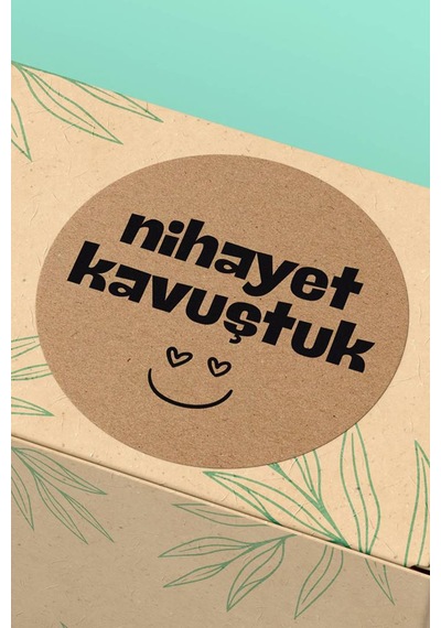 Nihayet Kavuştuk Kraft Sticker 3x3cm St2265 Çok Renkli