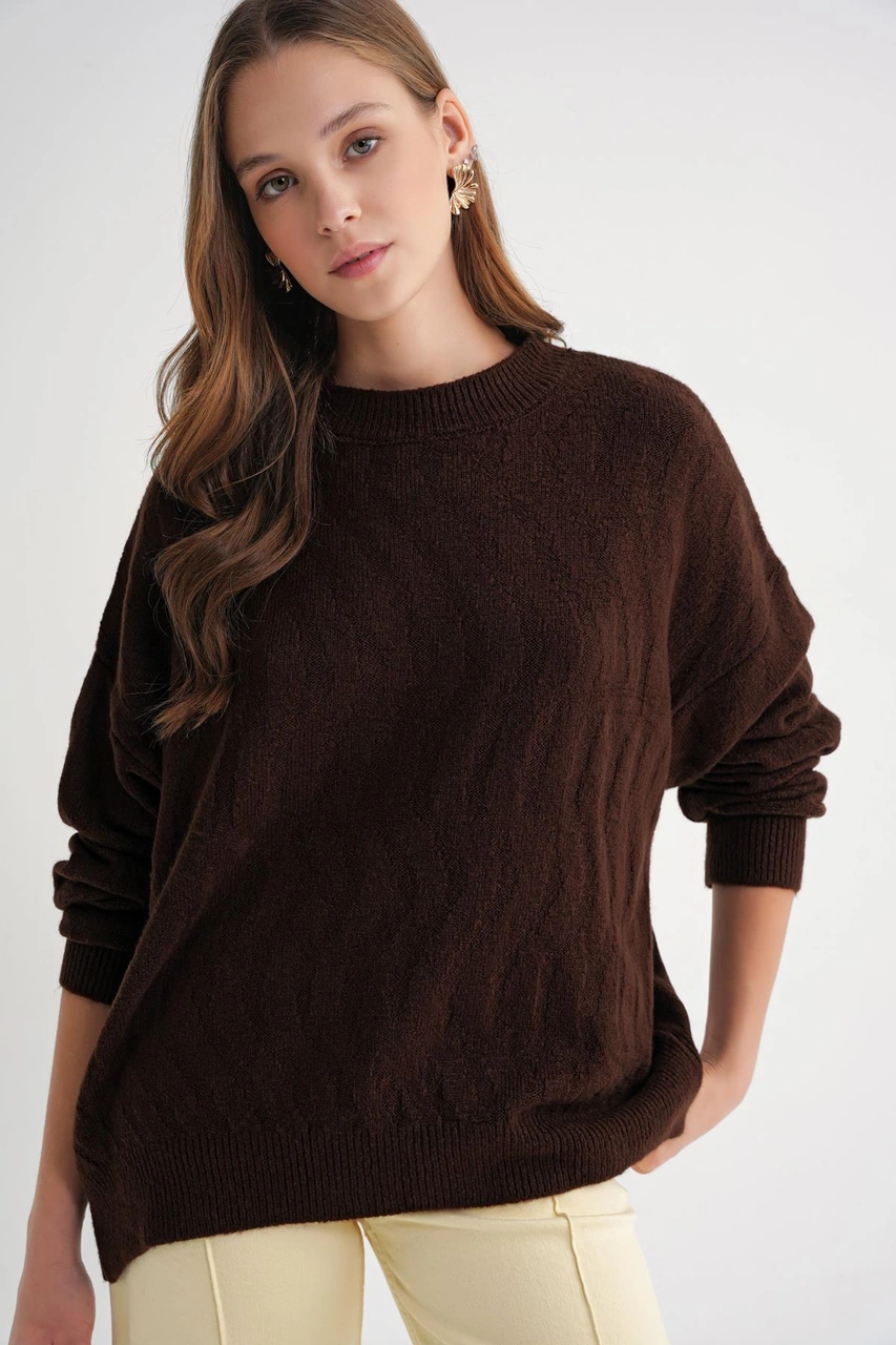 Mixray 6947 Kadın Kendinden Desenli Oversize Triko Kazak Kahve