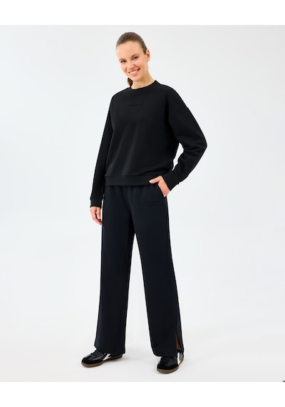 Skechers W Essential Crewneck Sweatshirt Kadın Siyah Sweatshirt S2610011-3817 Siyah