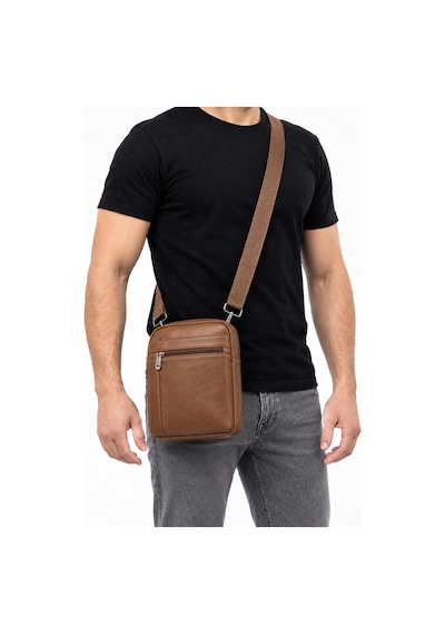 Levano Leather Hakiki İtalyan Dana Derisi Erkek Çapraz Askılı Omuz Çantası 22x16 Cm Fermuarlı Deri Postacı Çanta Açık Kahverengi Levano Leather Hakiki İtalyan Dana Derisi Erkek Çapraz Askılı Omuz Çantası 22x16 Cm Fermuarlı Deri Postacı Çanta Açık Kahverengi