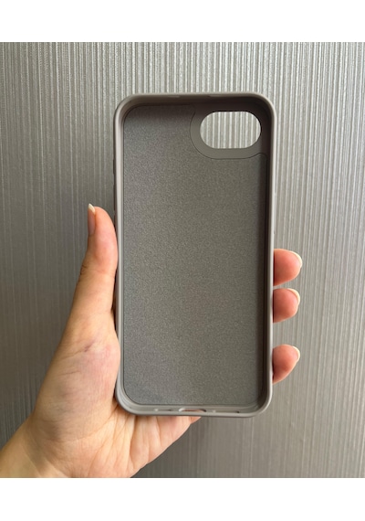 Apple Uyumlu iPhone 16e Logolu İçi Kadife Silikon Lansman Kılıf