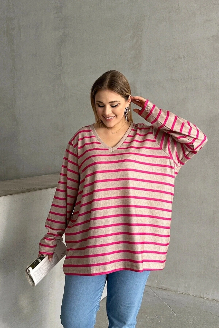 Mamayaga Kadın V Yaka Büyük Beden Oversize Kalıp Geniş Tunik Boy Yırtmaçlı Çizgili Uzun Kol Curve Yumoş Bluz Pembe