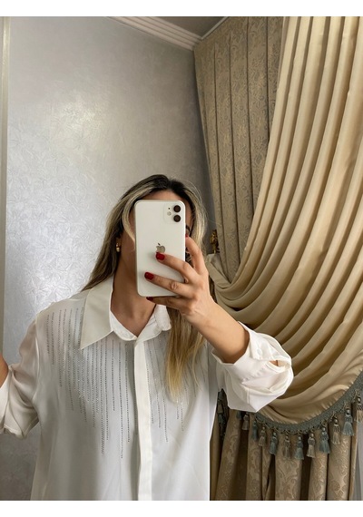 İlayla Taş Detaylı Gömlek Beyaz