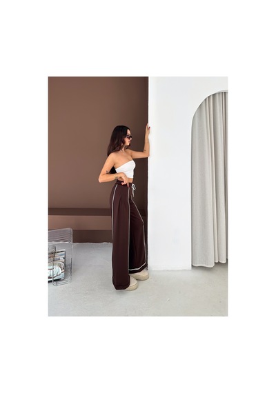 Gugus Kadın Beyaz Şerili Modal Pileli Eşofman Altı Wide Leg Kahverengi