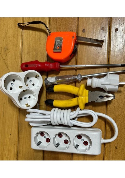 Sermer Pazarlama 8 Parça Birden 2 Metre Üçlü 1 Adet Golyat Pense Kontrol Kalemi Yıldız Tornavida 5 Metrelik Metre Fiş 2 M