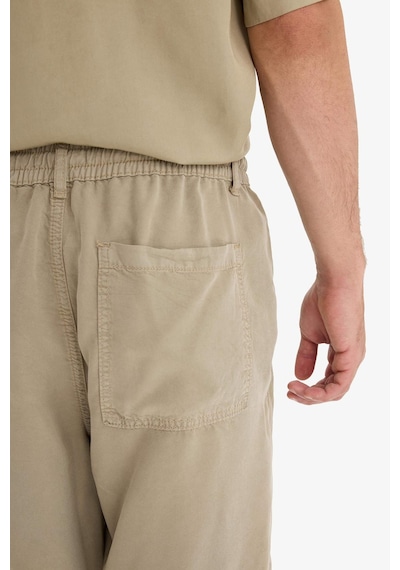 Defacto - Relax Fit Akışkan Kumaş Bermuda Şort E0804AX25SM Haki