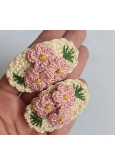 Çocuk Üç Çiçekli Amigurumi Örgü Toka Bej Tek Ebat Çok Renkli
