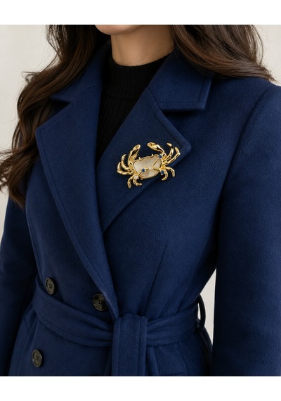 Hediye Yengeç Burcu Kadın Broşu Gold Renk Zirkon Taşlı Rozet Açık Gri