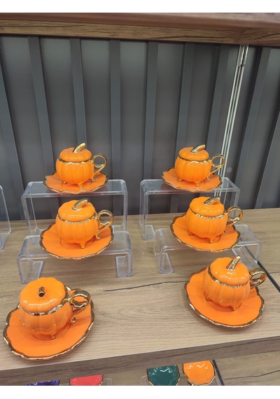 6 Lı Pumpkin Balkabağı Desenli Fincan Takımı - Kapaklı Ve Ayaklı Model Turuncu