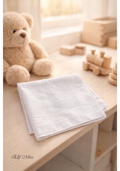 Hepsine Rakip 12 Adet Pamuklu Ekonomik Paket Çok Amaçlı Beyaz Kare Mendil 28x28 Cm Beyaz