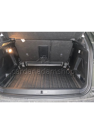 Peugeot 3008 2019 Model Alt için Uyumlu Araç içinde Çekilmiş Foto