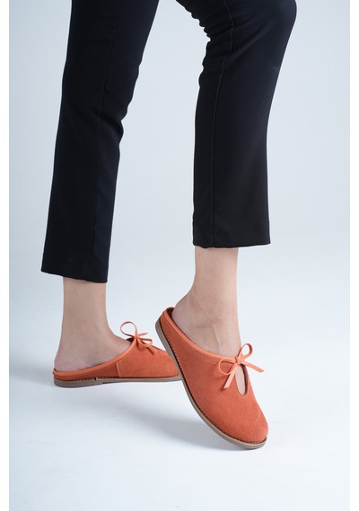 Analin Shoes Kadın Hakiki Deri Fiyonk Detaylı Düz Terlik Turuncu
