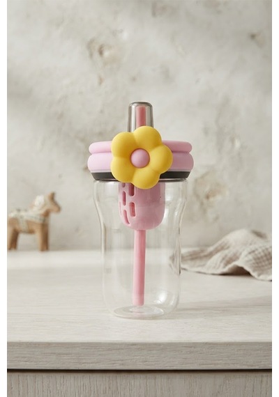 Çevirmeli Kapaklı Sızdırmaz Askılı Pipetli Süzgeçli Suluk 600 Ml Pembe