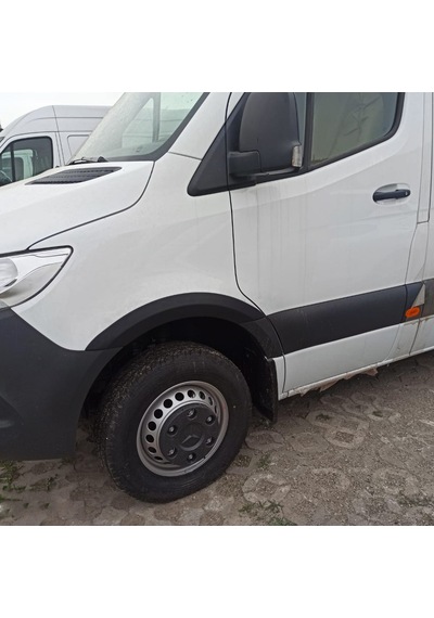 Mercedes Sprinter W907 Dodik Seti - Çamurluk, Suv Model 4 Parça 2018+