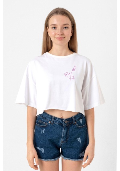 Blackpink Rose Signature Beyaz Kadın Crop Tshirt Beyaz