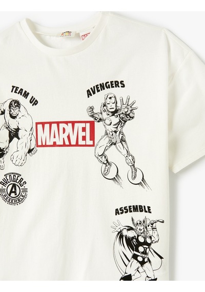 Koton Marvel Tişört Lisanslı Kısa Kollu Bisiklet Yaka Pamuklu Beyaz 4skb10137tk 4SKB10137TK000 Beyaz
