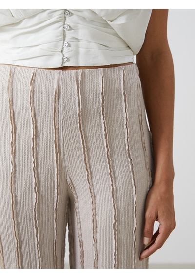 Lcwaıkıkı Classic Gri Beli Lastikli Dokulu Geniş Paça Kadın Pantolon