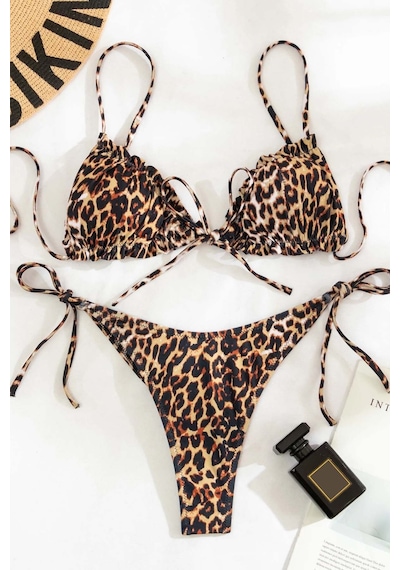 Angelsin Leopar Desenli İpli Tasarım Bağlamalı Bikini Üstü 001