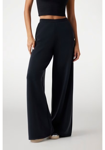 Guess Olympe Scuba Modal Karışımlı Palazzo Fit Kadın Eşofman Altı V4yb07kcay2 Siyah