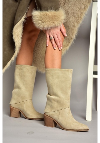 Fox Shoes T936042502 Bej Kalın Alçak Topuklu Kadın Bot Bej-süet Bej