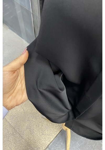 Pera Moda Yakası Taşlı Basic İç Göstermeyen Şık Gömlek Siyah