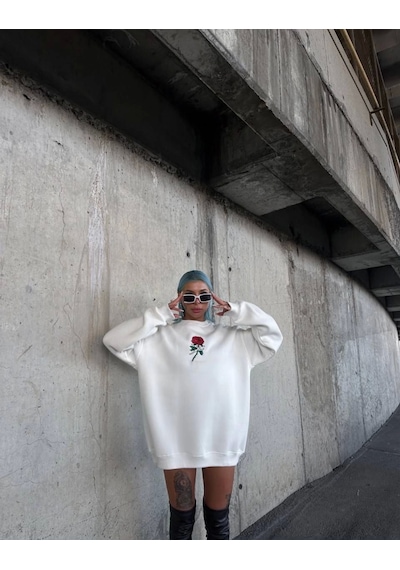 Etiler Collection Oversize Üç İplik Bisiklet Yaka Baskılı Sweatshirt - Beyaz