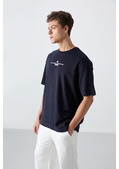 Tommy Life Lacivert Pamuklu Kalın Yumuşak Dokulu Oversize Fit Baskılı Erkek T-shirt - 88321 Lacivert Tommy Life Lacivert Pamuklu Kalın Yumuşak Dokulu Oversize Fit Baskılı Erkek T-shirt - 88321 Lacivert