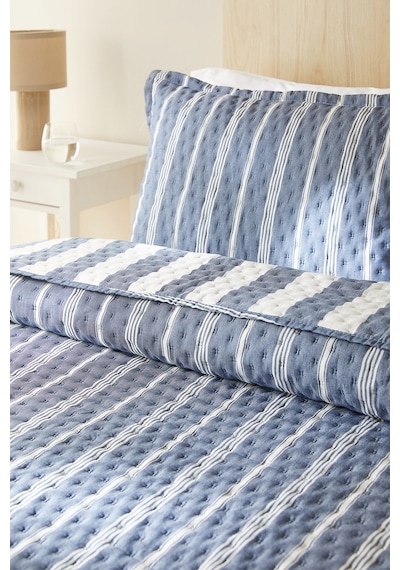 Ocean Home Textile Pamuklu Kapitoneli Lacivert Renk Çizgi Desen Çift Kişilik Yatak Örtüsü Seti 1 Adet 250 X 230 / 2 Adet 50 X 70 Cm