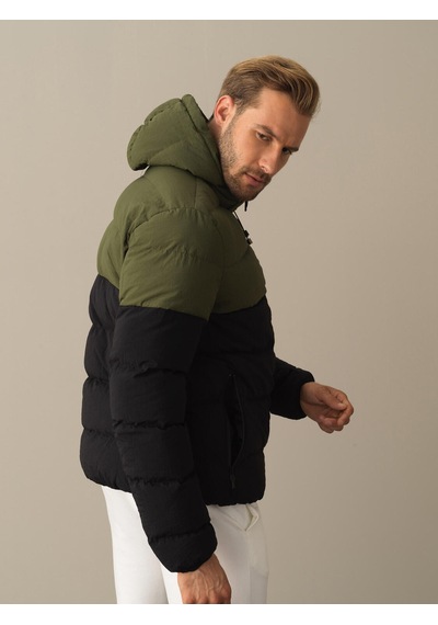 Xint Siyah Regular Fit Kapüşonlu Şişme Mont 190506