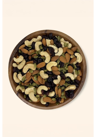 Karışık Kuruyemiş Fit Çiğ Badem, Çiğ Kaju, Kabak Çekirdeği İçi, Turna Yemişi 750 Gram 750 G