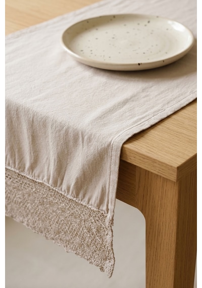 Gri Lacy Pamuklu Dantelli Runner 40x150 Cm