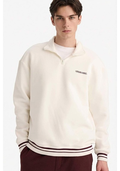 Defacto Boxy Fit Dik Yaka Yarım Fermuarlı Baskılı Sweatshirt G6476ax25wner105 Ekru-er105