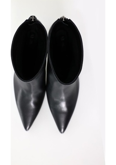 5in1Canpolat Siyah Arkadan Fermuarlı Sivri Burun Bot 25408