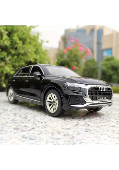 Scowetto Audi Q8 Suv Tarzı Araba 1:24 Diecast Metal Model Araba Koleksiyon Araba Sesli Işıklı Audi Jip Araba