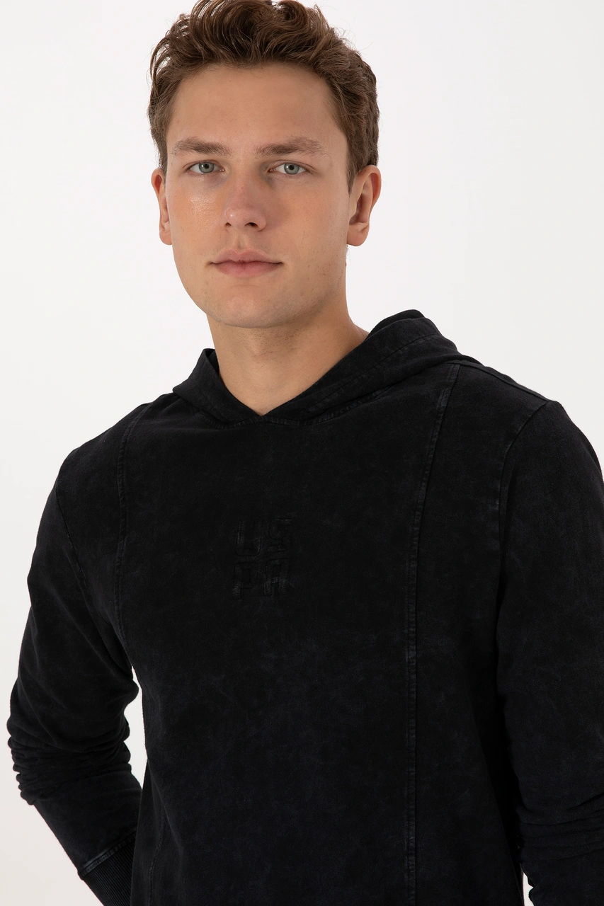 U.S. Polo Assn. Erkek Regular Fit Kapüşonlu Yıkamalı Siyah İnce Sweatshirt 50315493-VR046