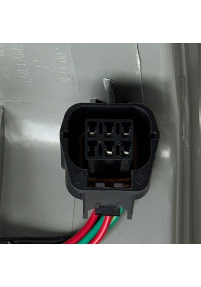 Ford Ranger Stop Lambası Sağ Beyaz/duylu 2009-2010-2011