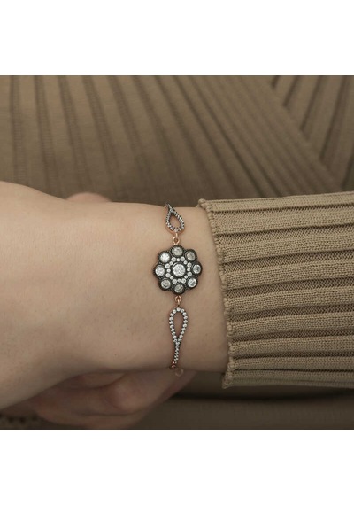 Cruse 925 Ayar Gümüş Rose Çiçek Desenli Elmas Montür Bileklik