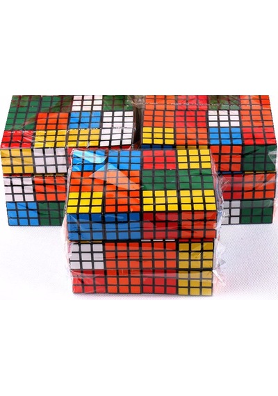 12 ADET MİNİ RUBİK ZEKA KÜPÜ (SABIR KÜPÜ) 3x3 ANAHTARLIK