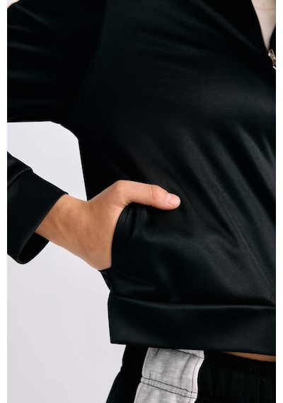 DeFacto Oversize Geniş Kalıp Cepli Fermuarlı Spor Hırka E1803AX24WNBK81 Siyah
