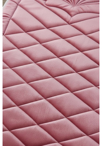 Koyu Pembe Kapitone Dolgulu Lüks Seccade 65x115 Cm