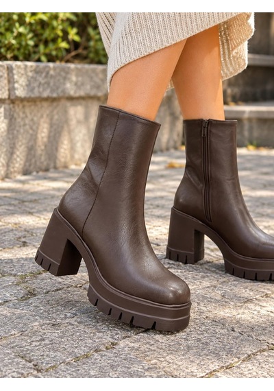 Asmi Shoes Kadın Leysi Kahverengi 8 Cm Platformlu Topuklu Fermuarlı Bot Asmi Shoes Kadın Leysi Kahverengi 8 Cm Platformlu Topuklu Fermuarlı Bot