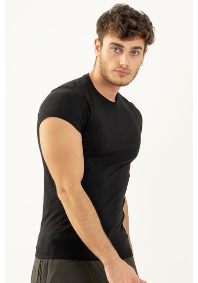 Maraton Active Slimfit Erkek Bisiklet Yaka Kısa Kol Koşu Siyah T-Shirt 821075-Siyah