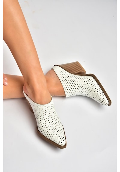 Fox Shoes Y654930703 Beyaz Hakiki Deri Western Topuklu Kadın Terlik