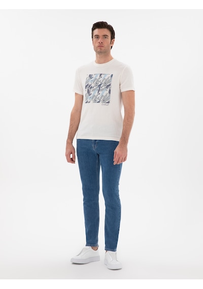 Beyaz Slim Fit Bisiklet Yaka Baskılı T-shirt