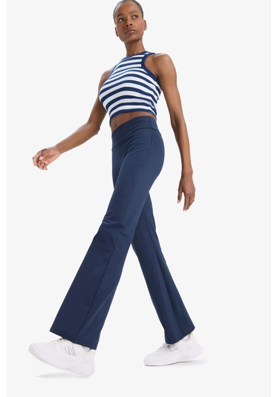DeFactoFit Flare Fit Geniş Paça Sporcu Uzun Pantolon E7757AX25SPNV28