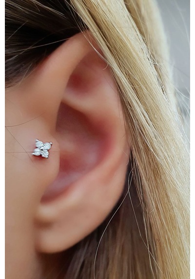 Zirkon Taşlı Çiçek Figürlü 925ayar Gümüş Tragus Kıkırdak Piercing Gümüş