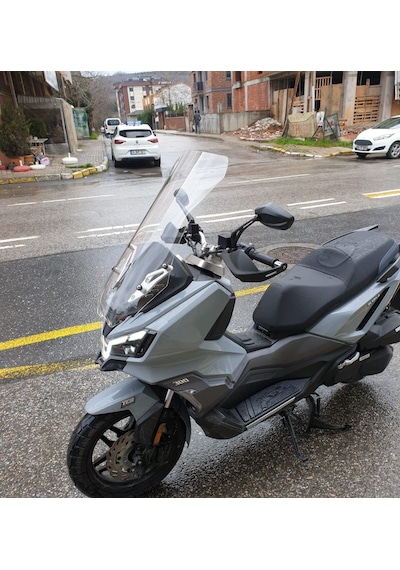 Motocam Sym Adx 250 Ön Cam 2024-2026 Model 75cm Şeffaf Renkli 4mm Uzun